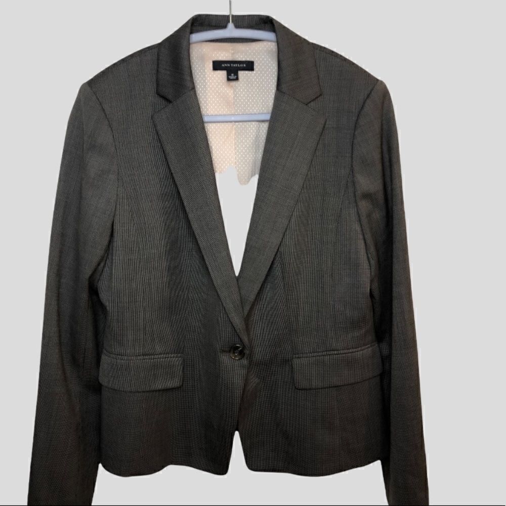Ann Taylor blazer 